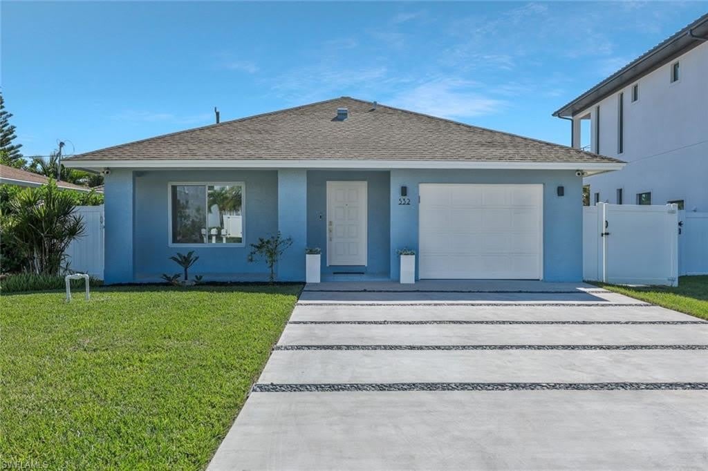 532 103rd Ave N – photo 1 of 19