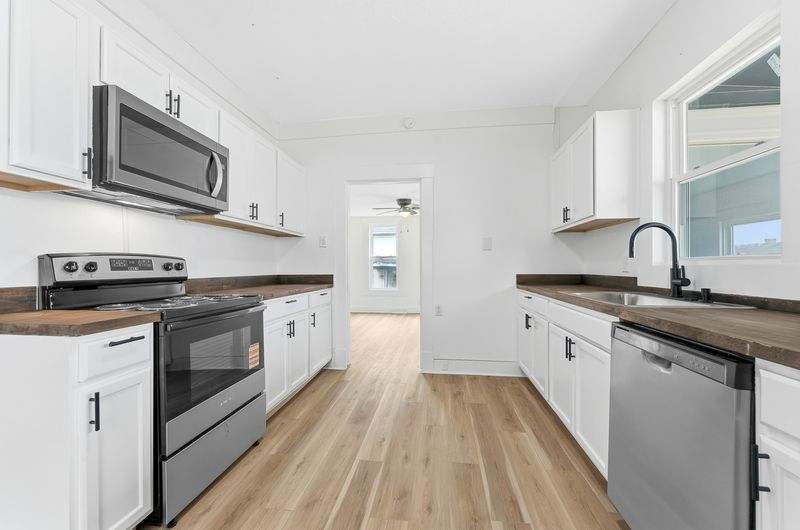 212 Dunkard Ave – photo 1 of 19