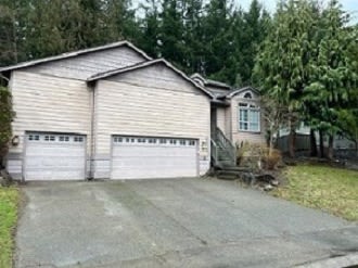 25712 Cumberland Way – photo 1 of 11