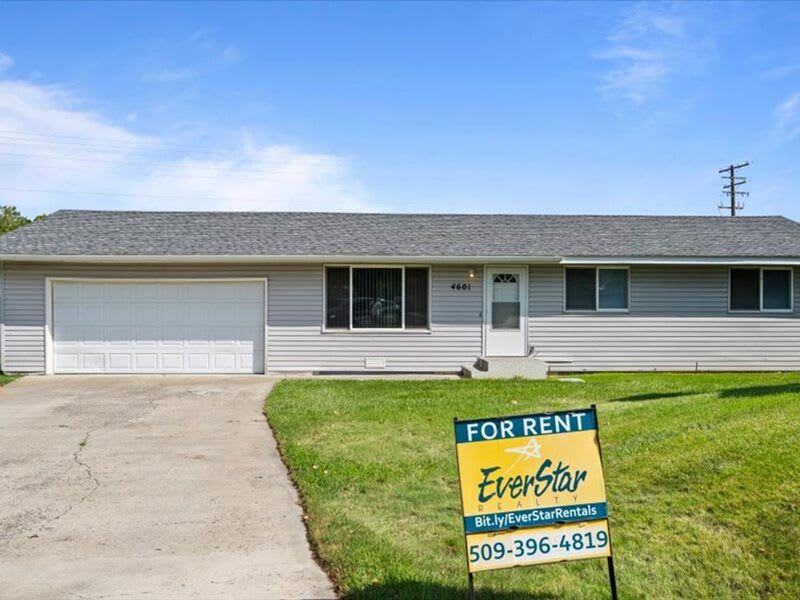4601 Mallard Court – photo 1 of 15