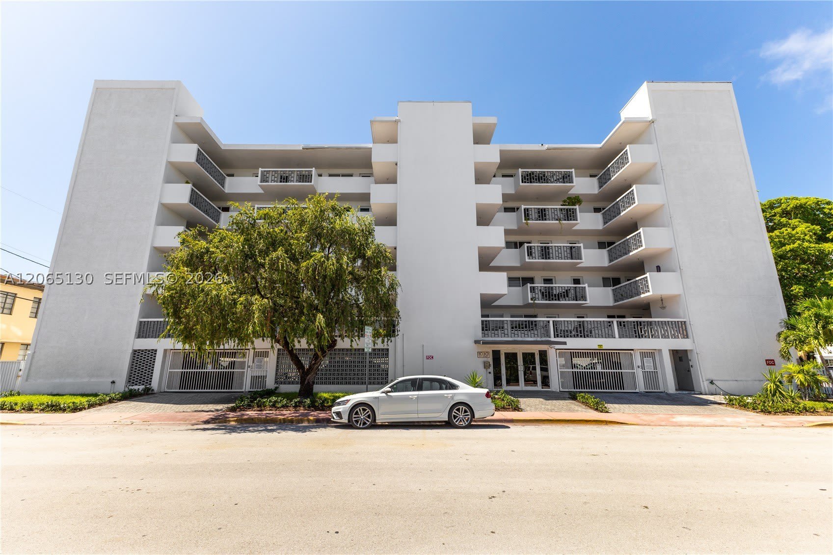 1030 9th St – photo 1