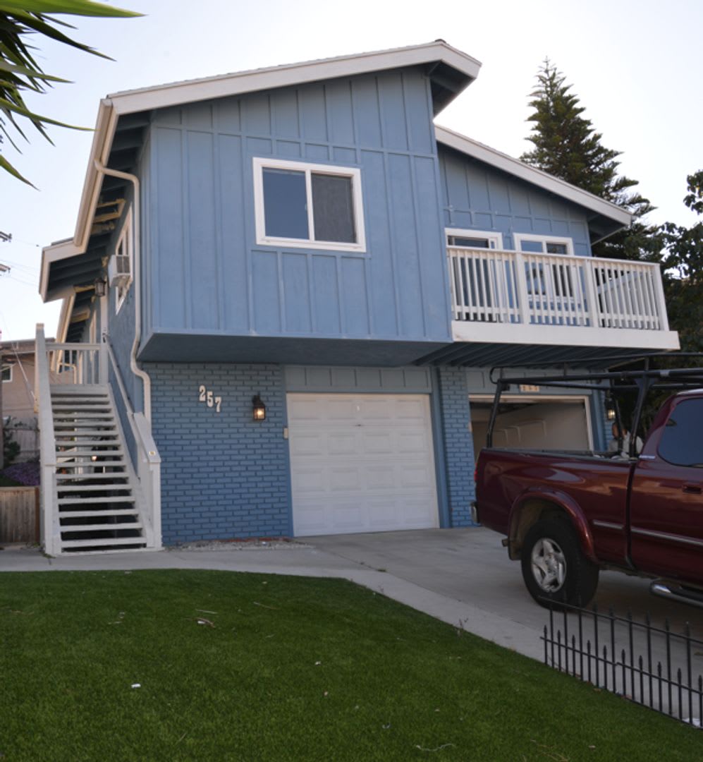 257 Avenida Victoria – photo 1