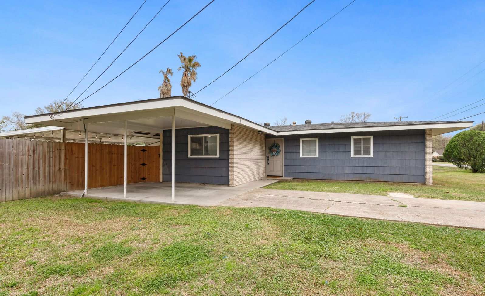 165 Antigua Drive – photo 1