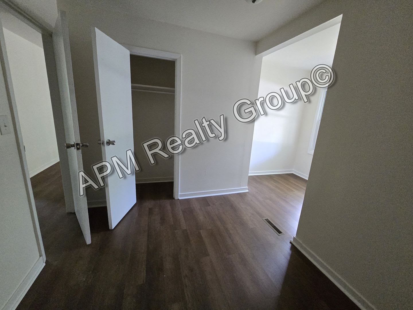 Cute 3 Bedroom 1.5 Bath – photo 1