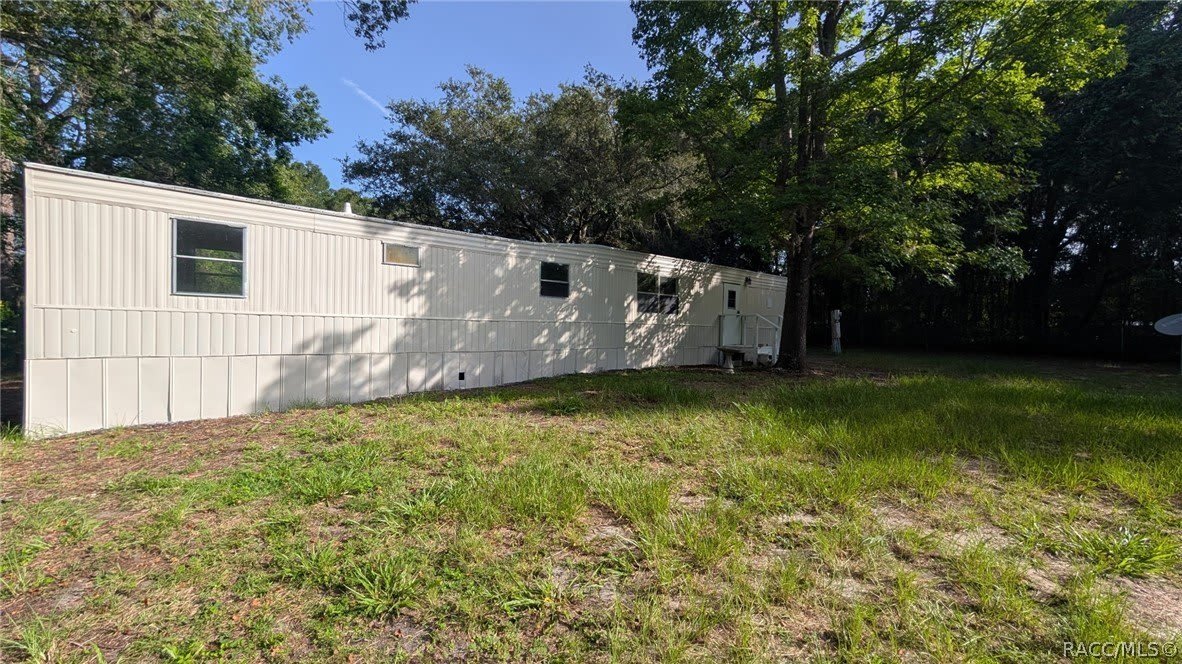 7070 N Carl G Rose Highway – photo 1 of 9