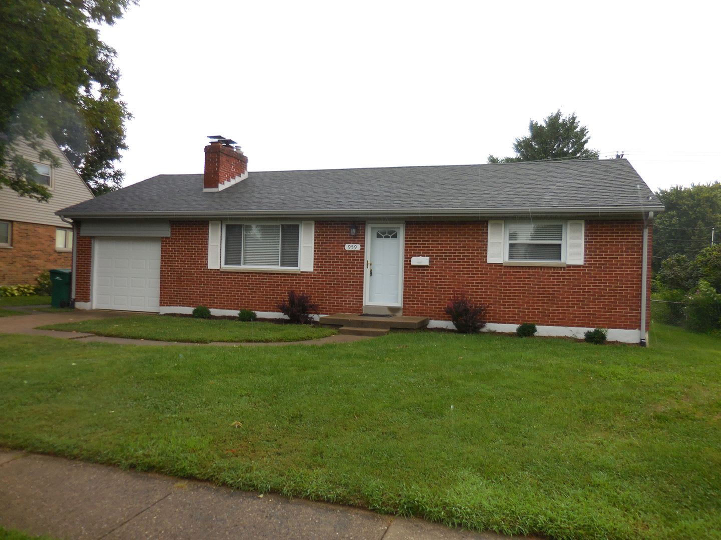 Gorgeous Two Bedroom/Two Full Bath Renovated Home In Kettering w/Full Finished Basement – photo 1