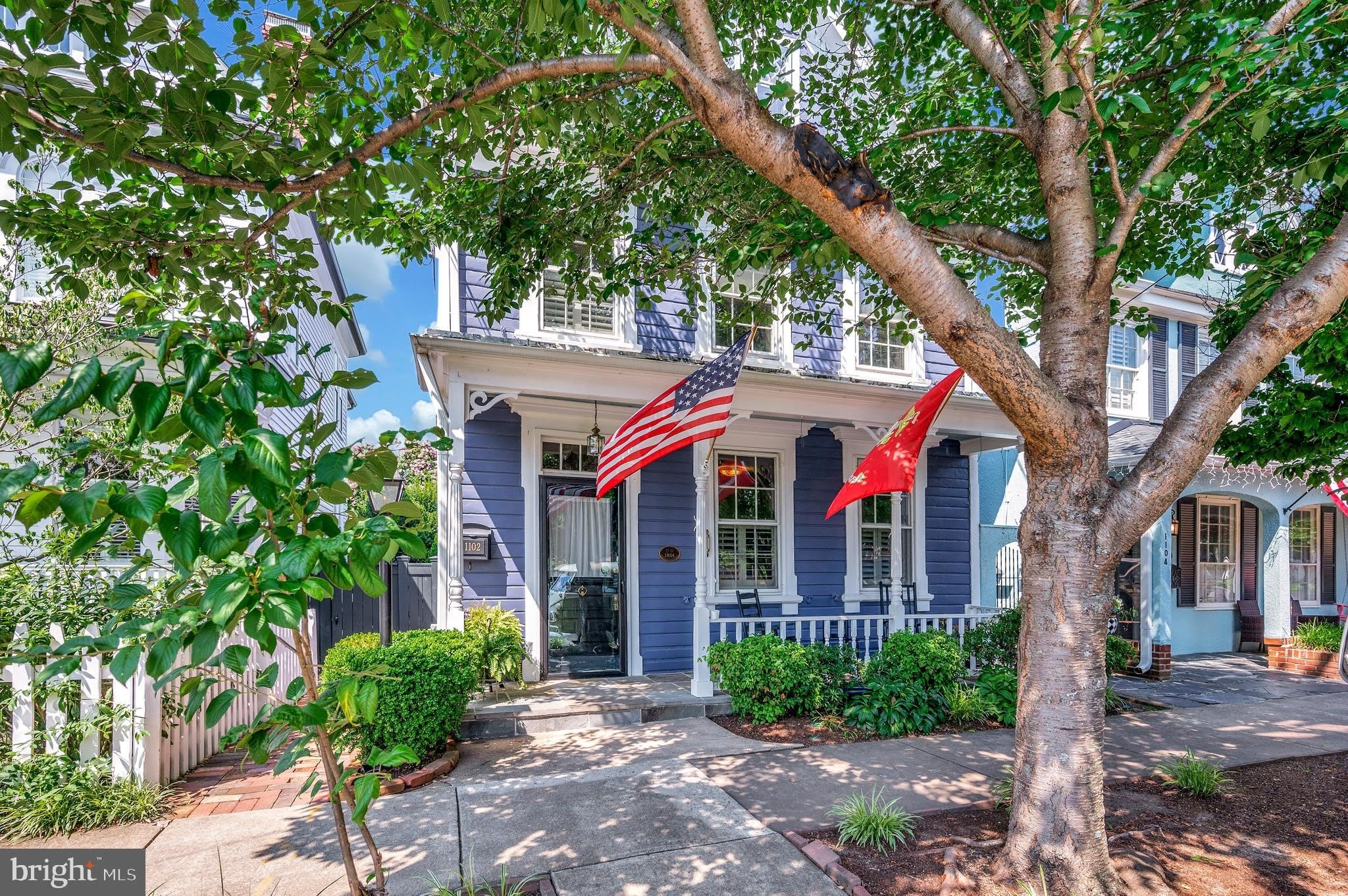1102 Prince Edward Street – photo 1 of 325
