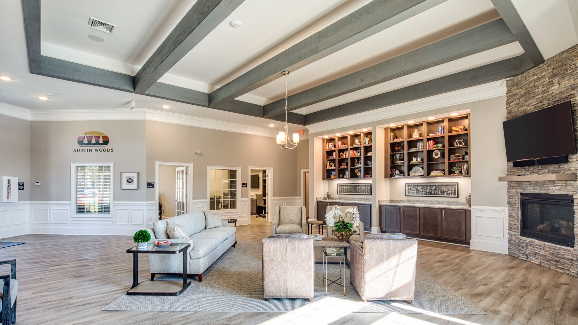 Austin Woods Apartment Homes – photo 1