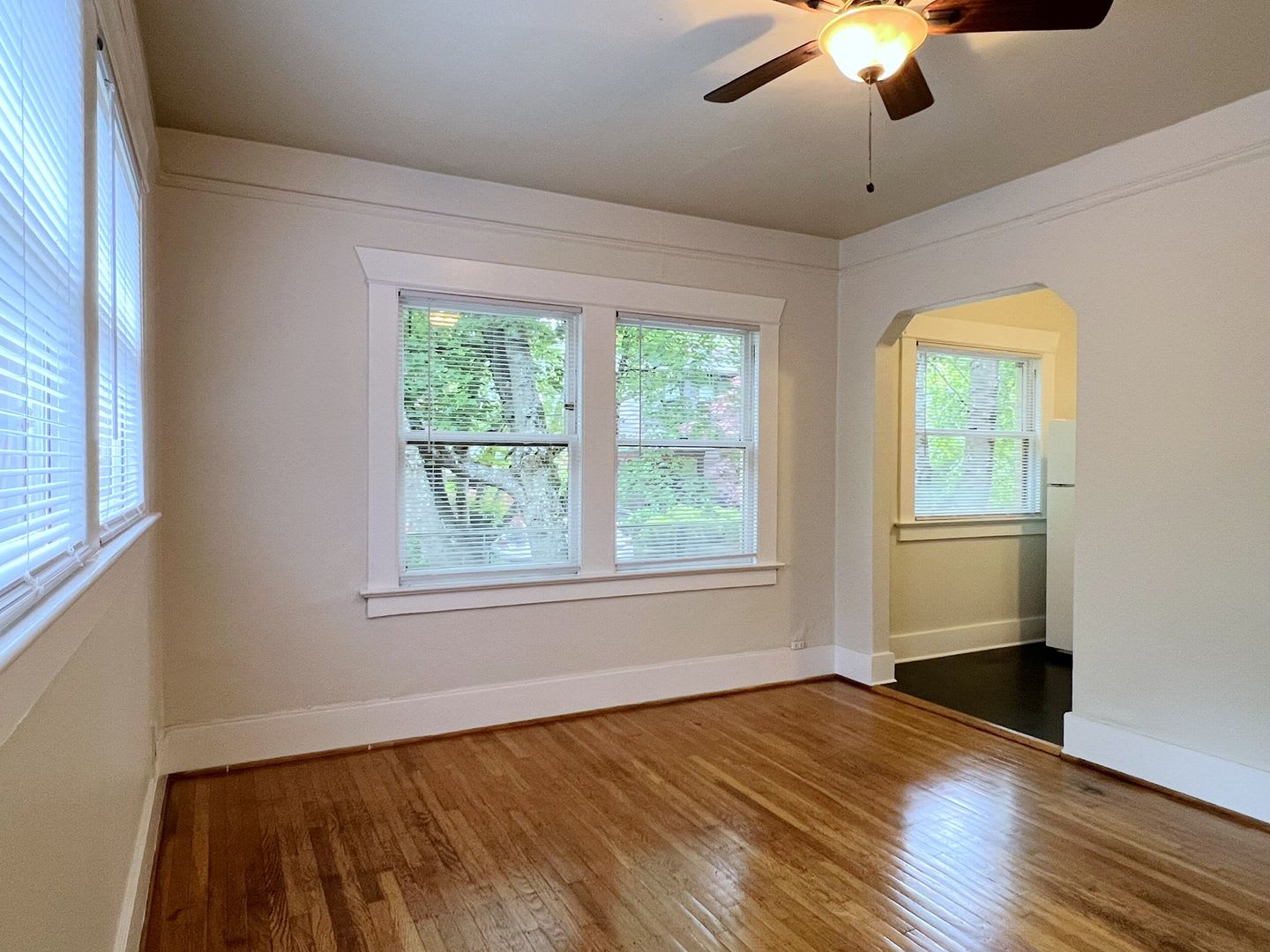 Whitestone Apartments – photo 1