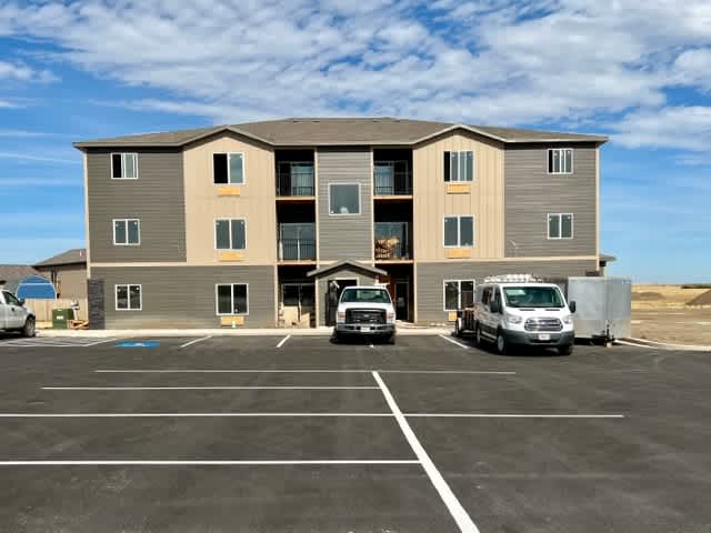 470 Constitution Blvd – photo 1 of 10