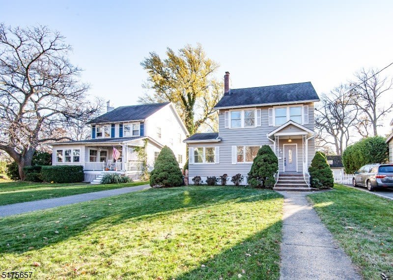 16 Columbus Ave – photo 1 of 14