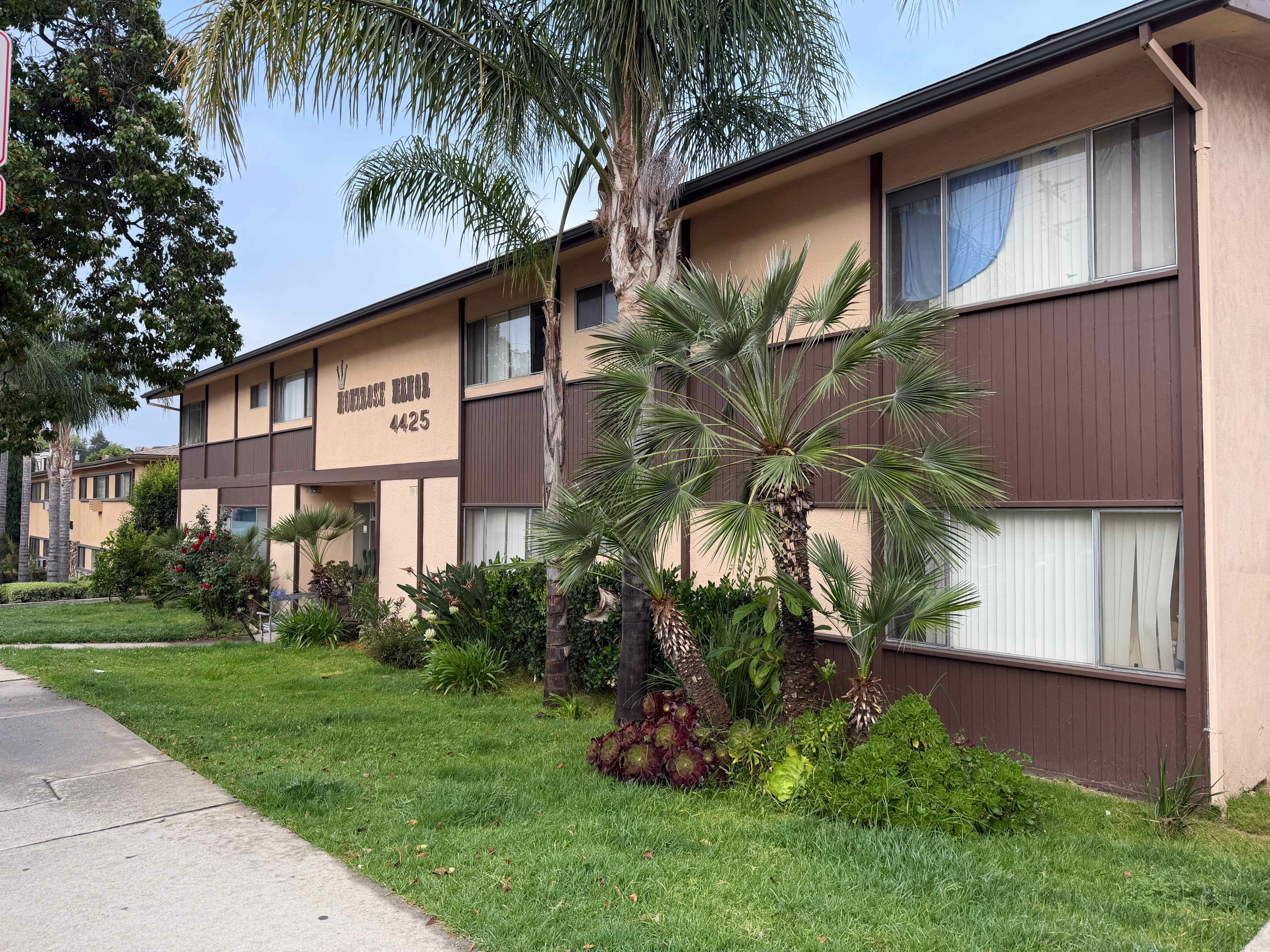 4425 Ocean View Boulevard – photo 1 of 13