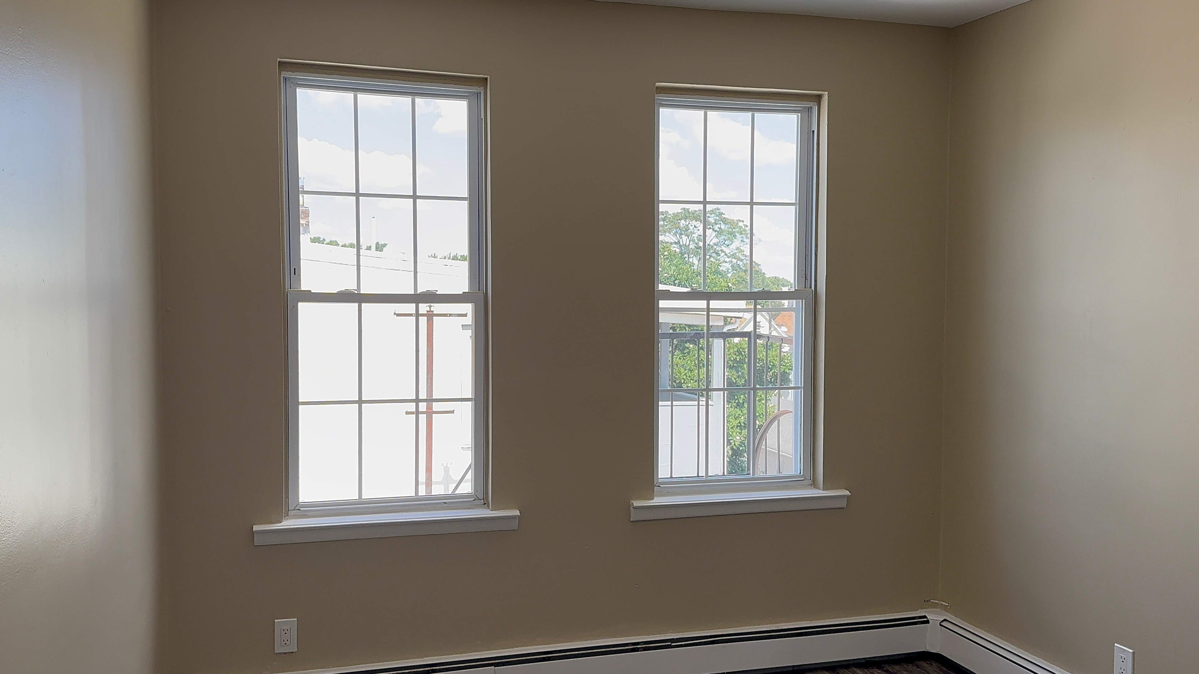 667 Charles St – photo 1 of 9