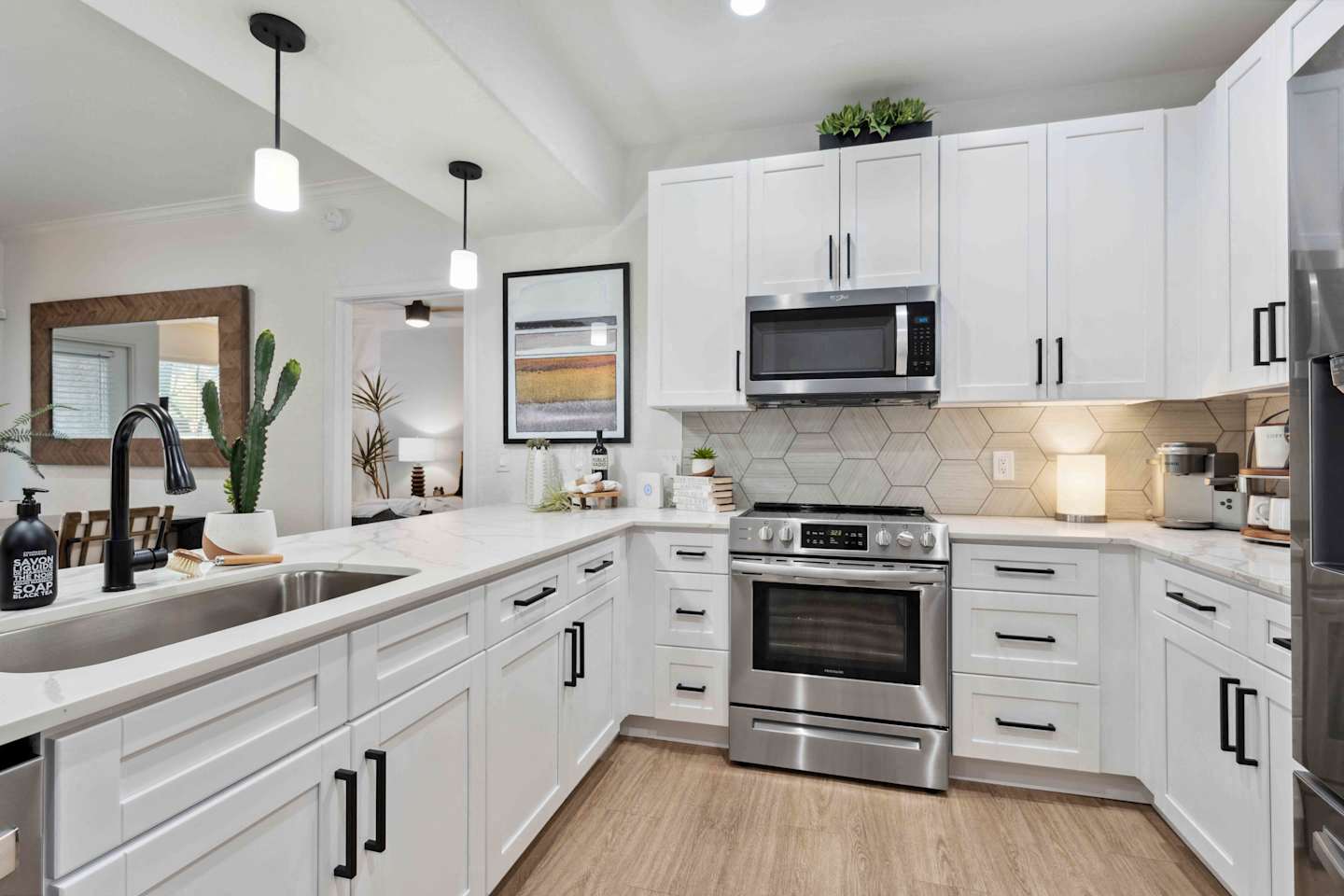 The Laurel Apartments – photo 1