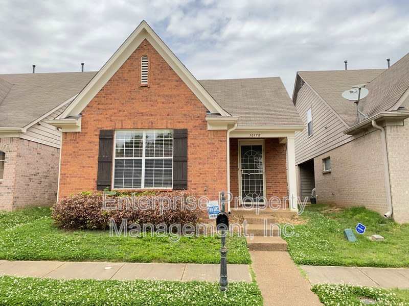 10178 Sterling Ridge Dr – photo 1