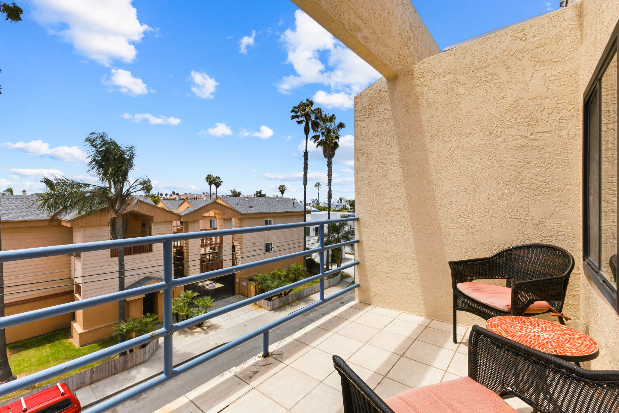 Summer Sea Condos – photo 1