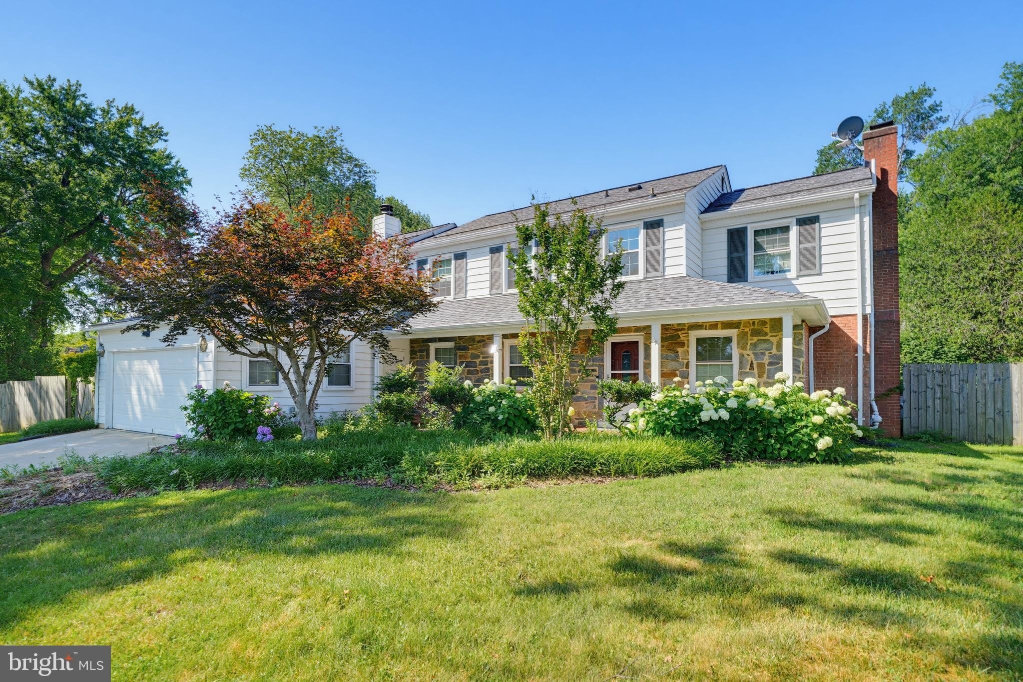 16818 BRIARDALE Road – photo 1 of 45
