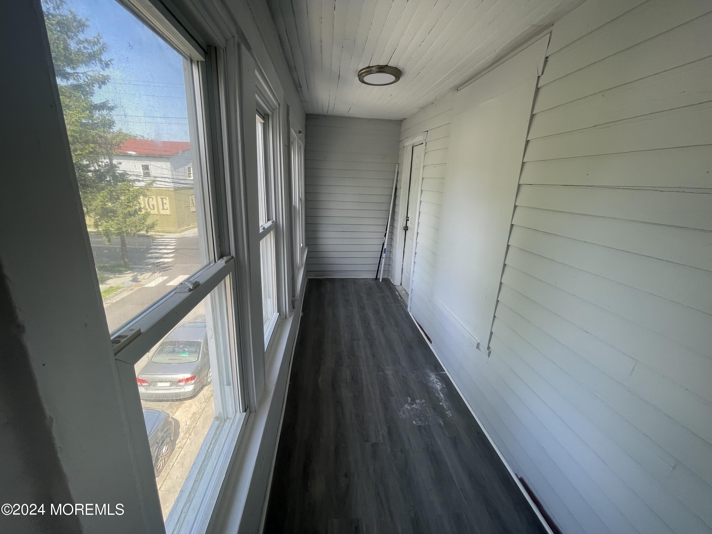413 Ridge Avenue – photo 1
