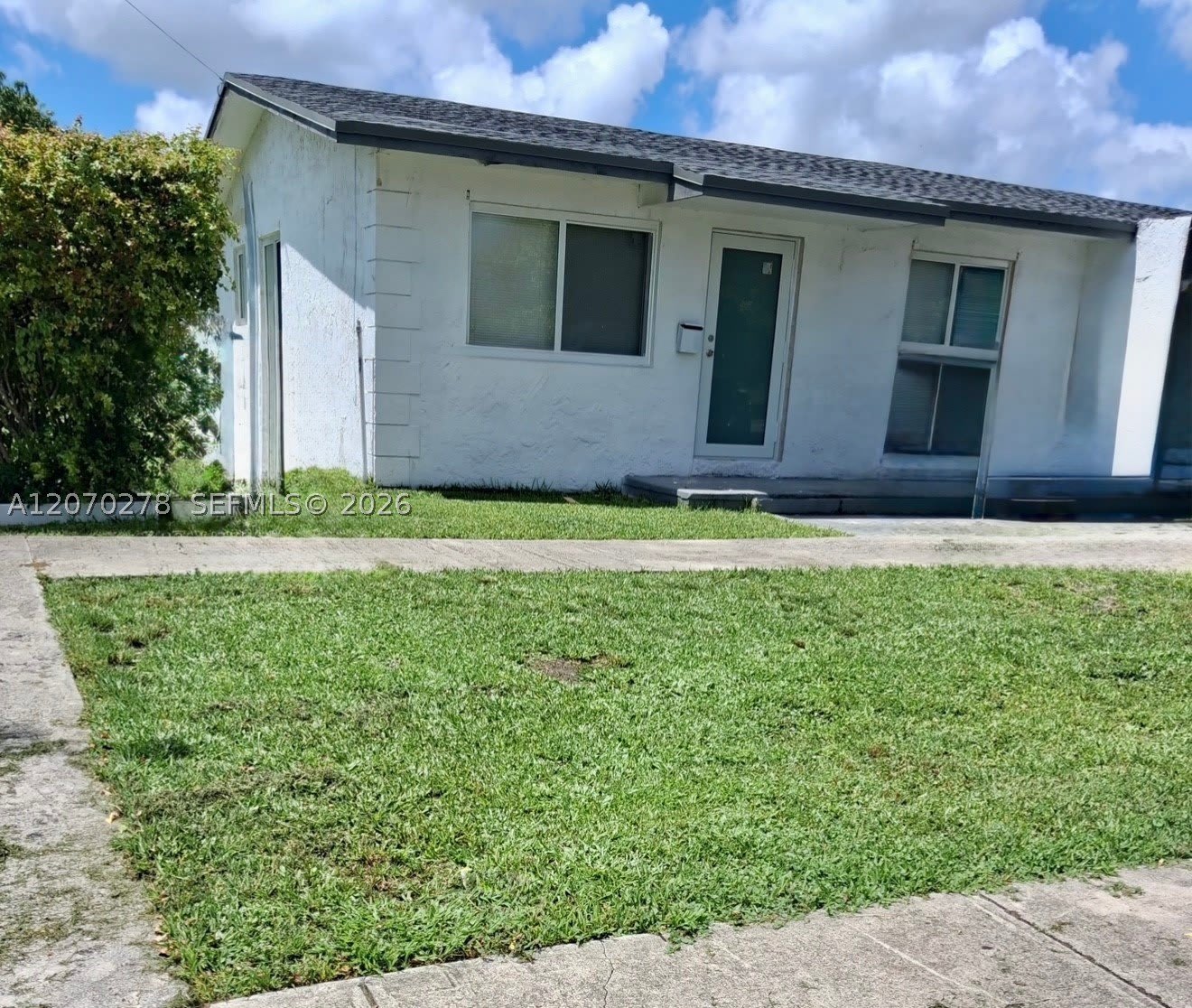 10550 Sw 174Th Ter – photo 1 of 69