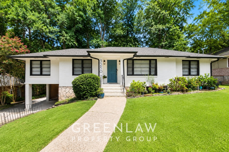3250 Wynn Drive – photo 1 of 21