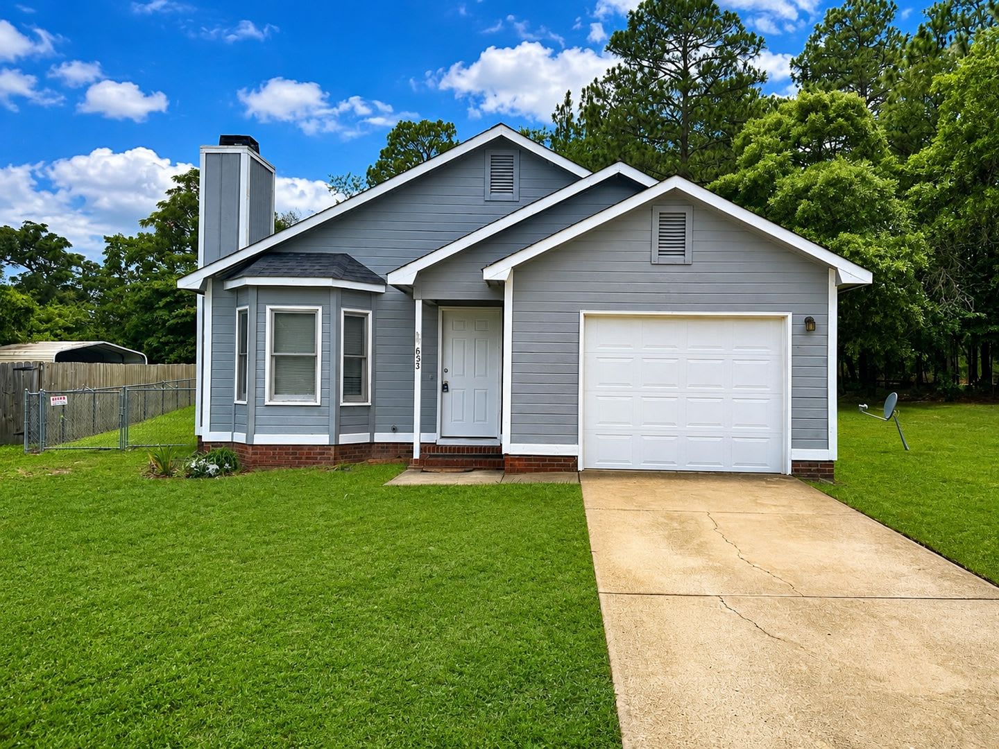 633 Winthrop – photo 1