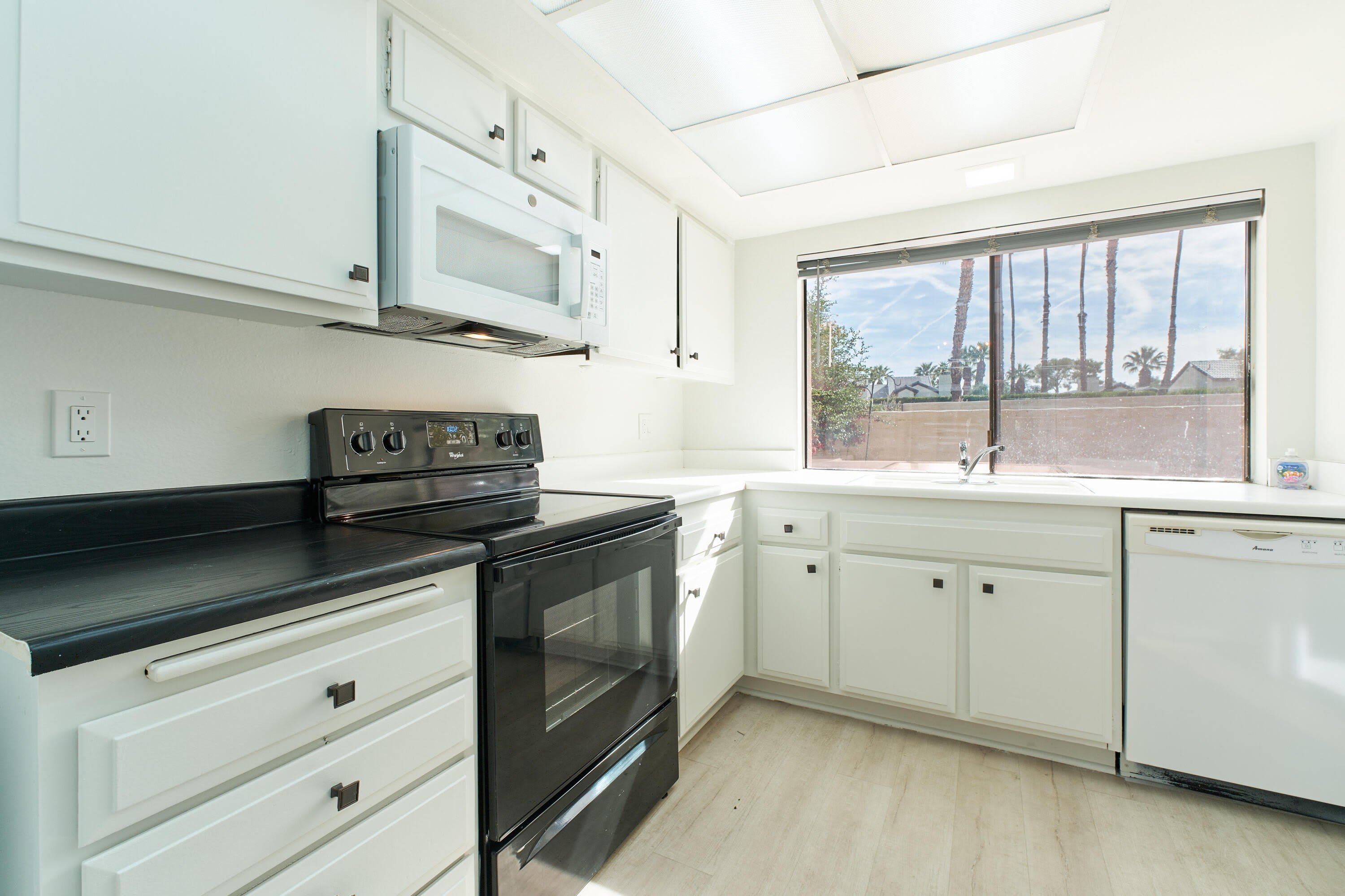 2420 Los Coyotes Drive – photo 1 of 40