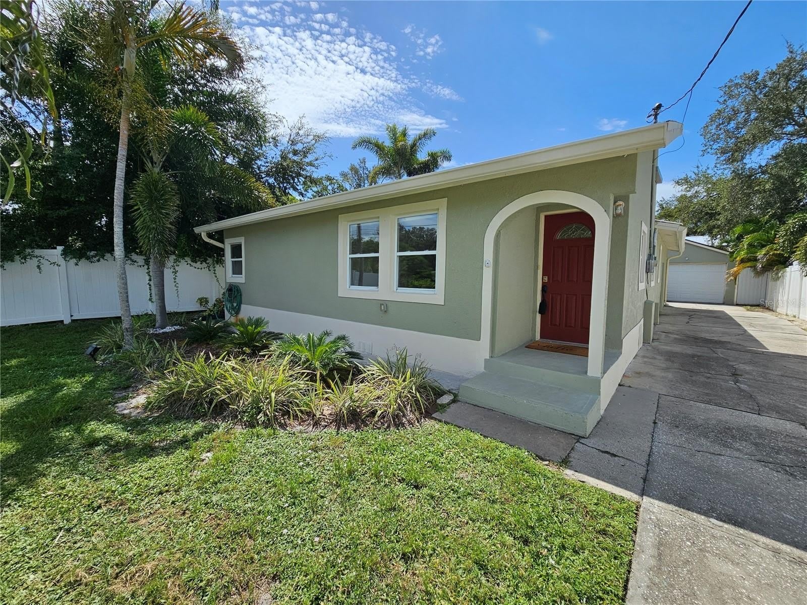 2436 ARAPAHO Street – photo 1