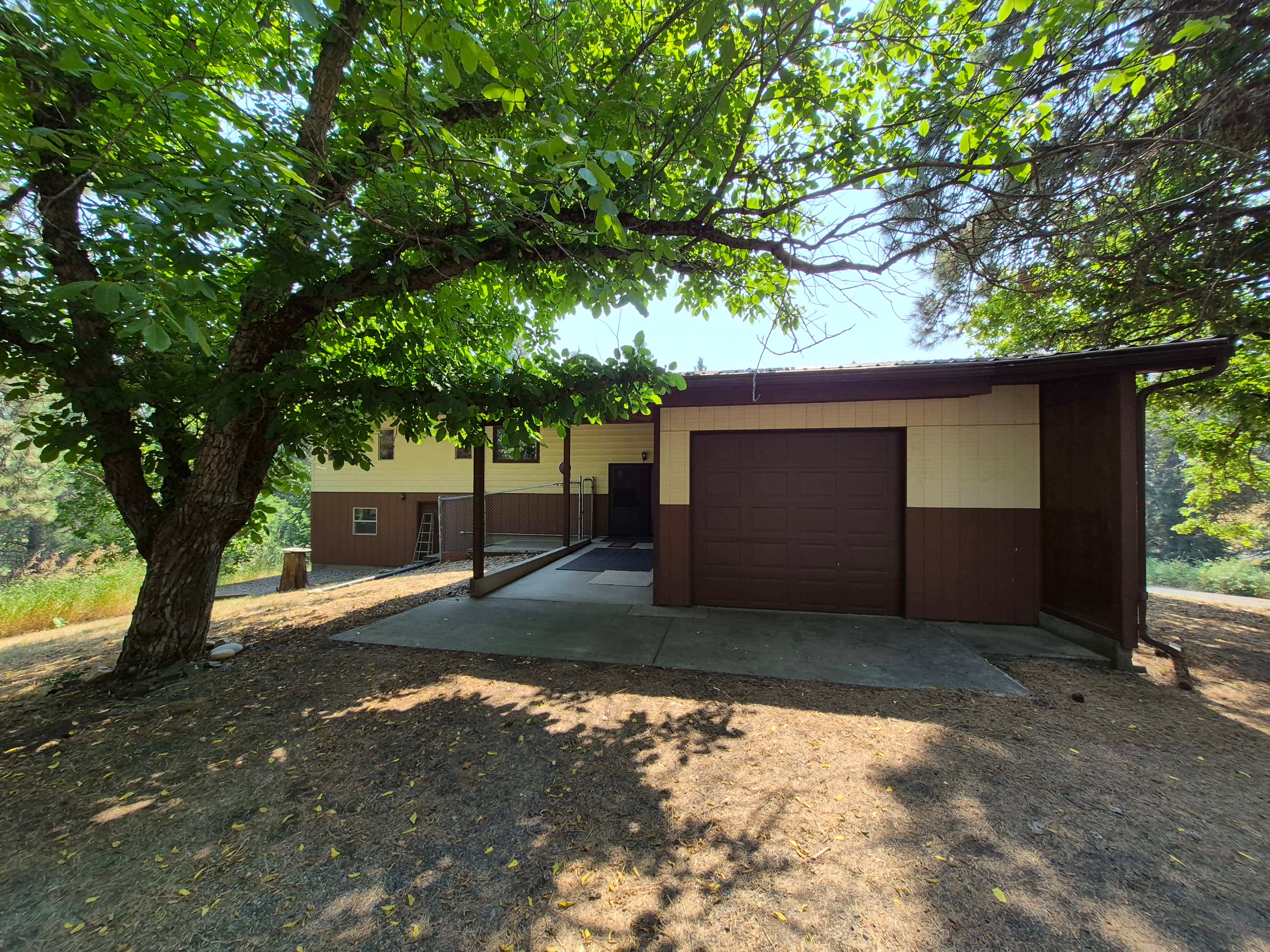 1050 Britton Rd – photo 1 of 19