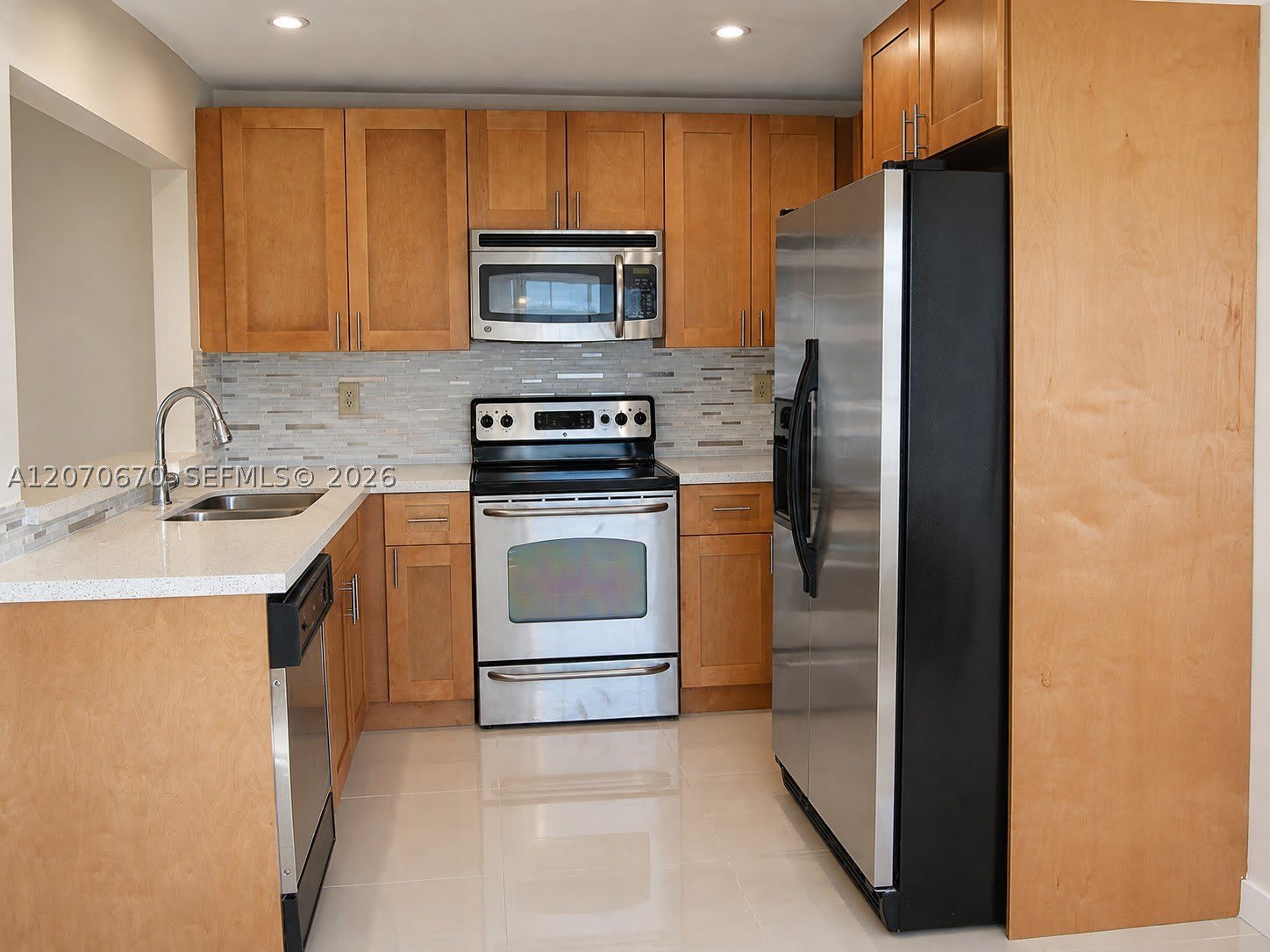 454 NE 210th Circle Ter – photo 1
