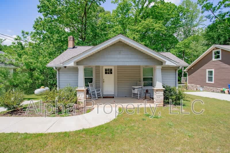 109 Tubbs Mountain Rd – photo 1 of 8