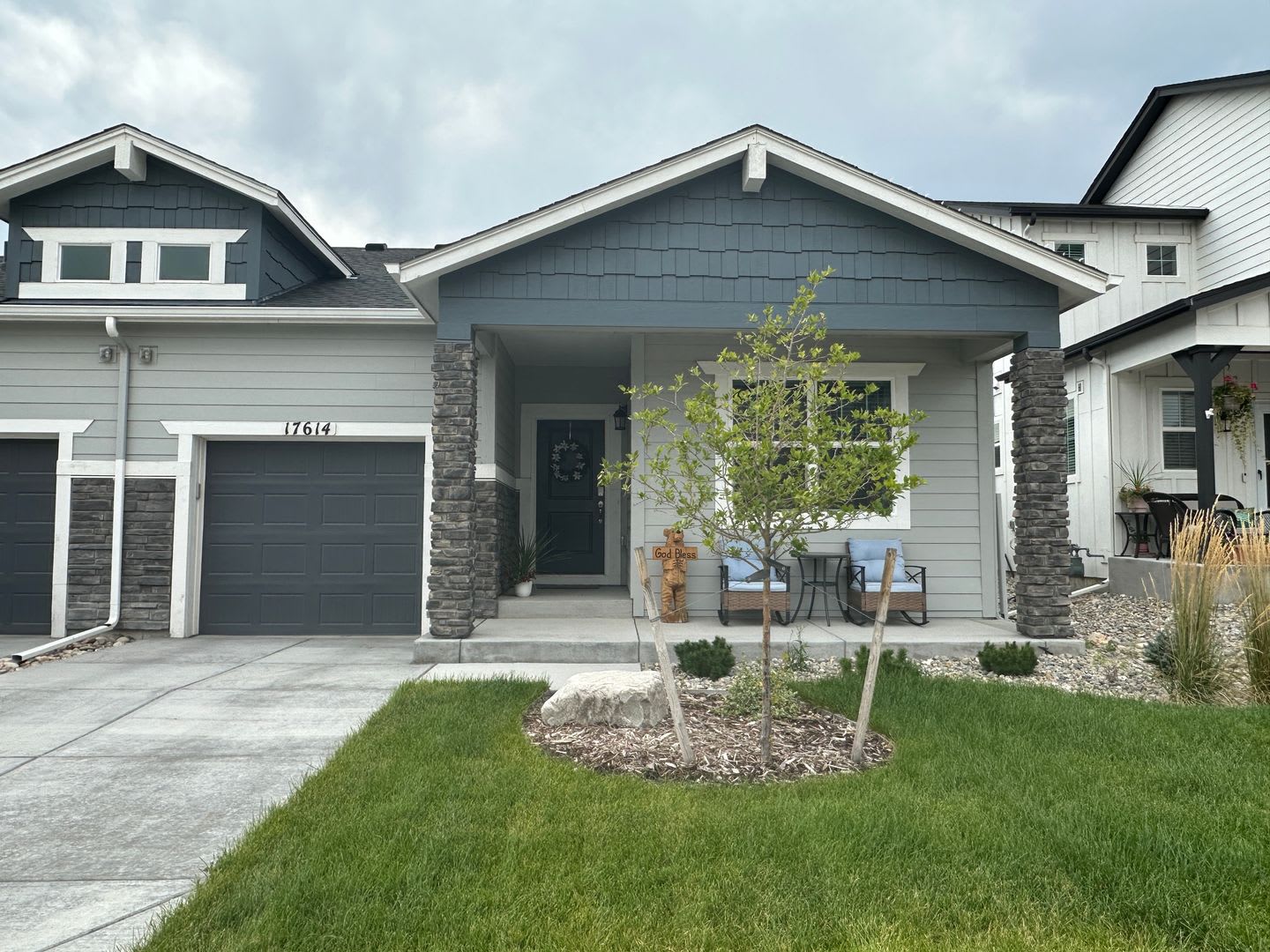 Beautiful 2 Bedroom, 2 bath home near park – photo 1 of 15