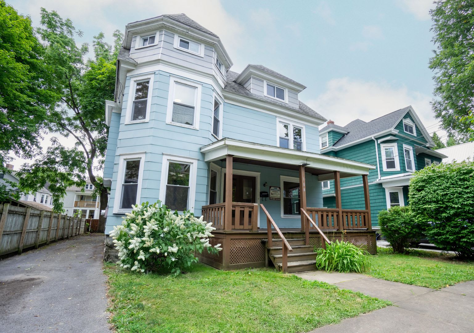 108 Avondale Available 8 1 27 Spacious 5 Bed 2 Bath Single Family Home With Off Street Parking – photo 1