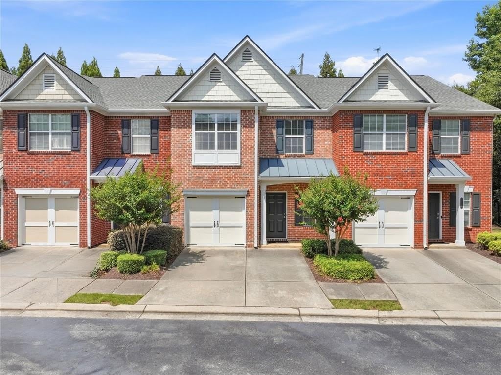 5682 Lawley Drive – photo 1