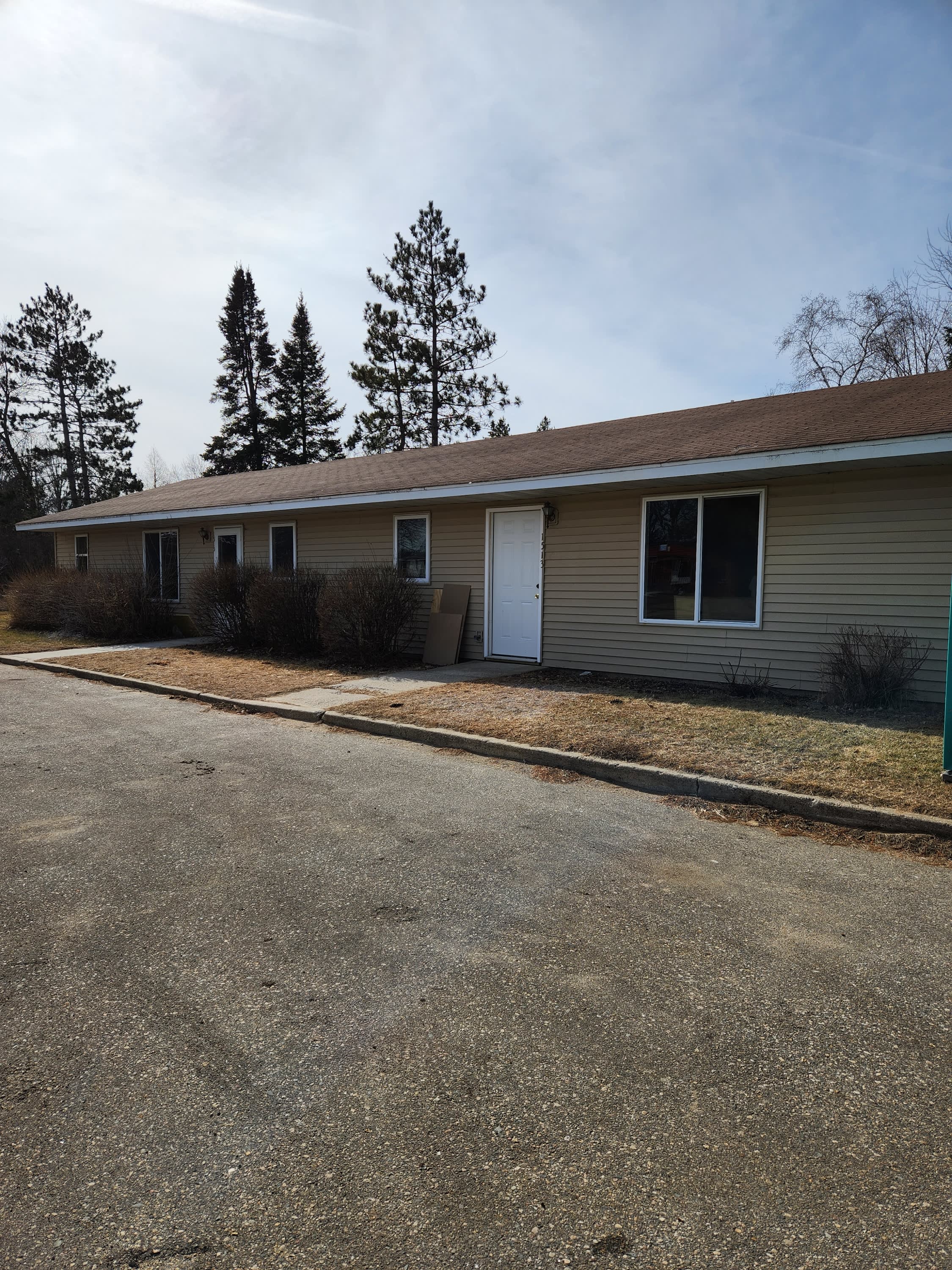 1513 Jefferson – photo 1 of 10