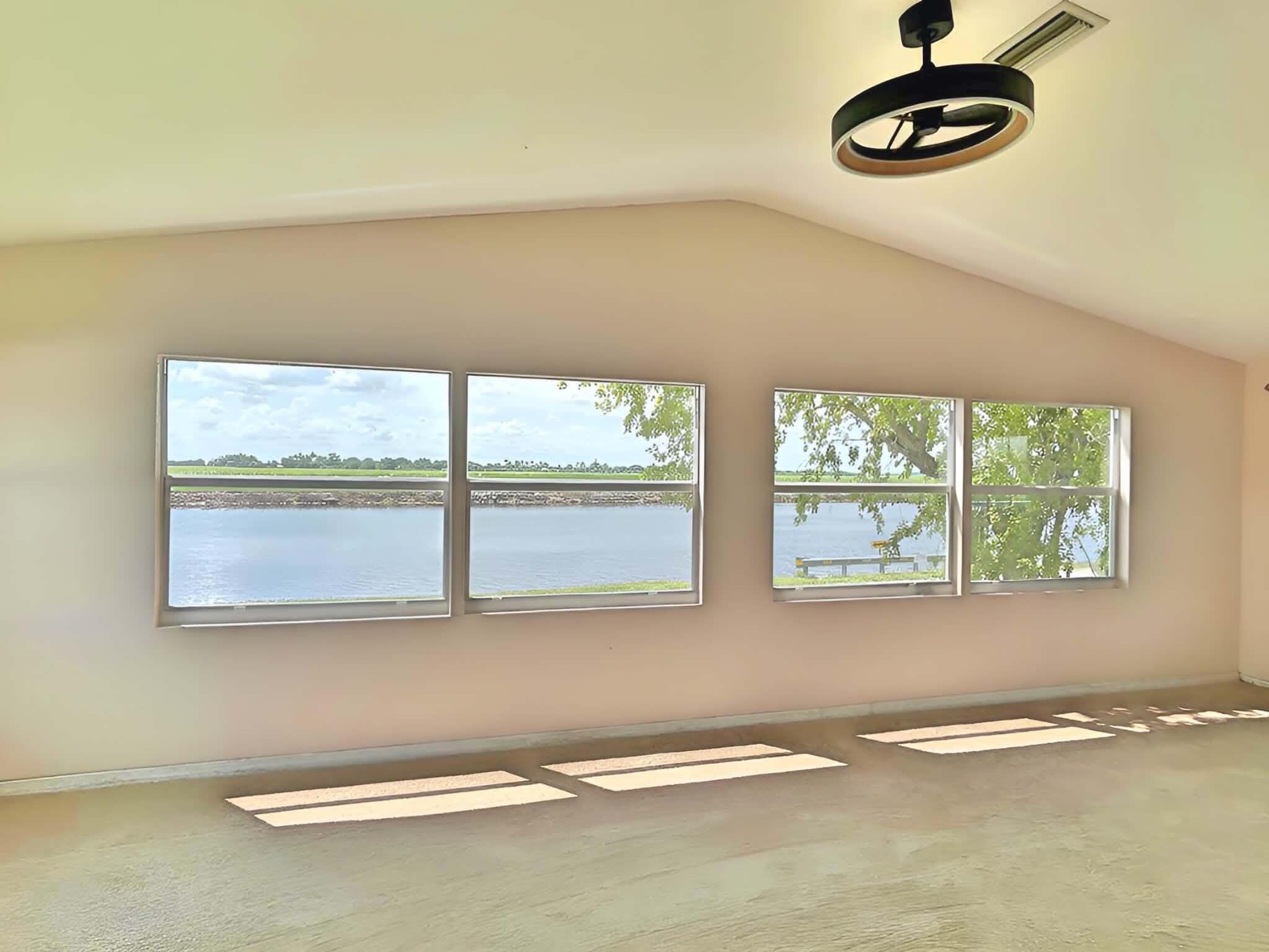901 THATCHER Boulevard – photo 1 of 15