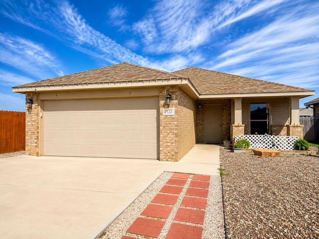 2122 Marfa St – photo 1