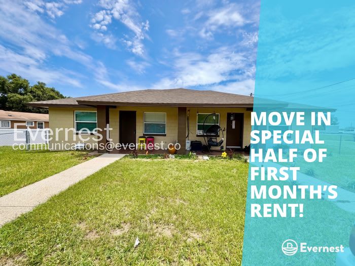 2119 Navel Circle South – photo 1 of 19