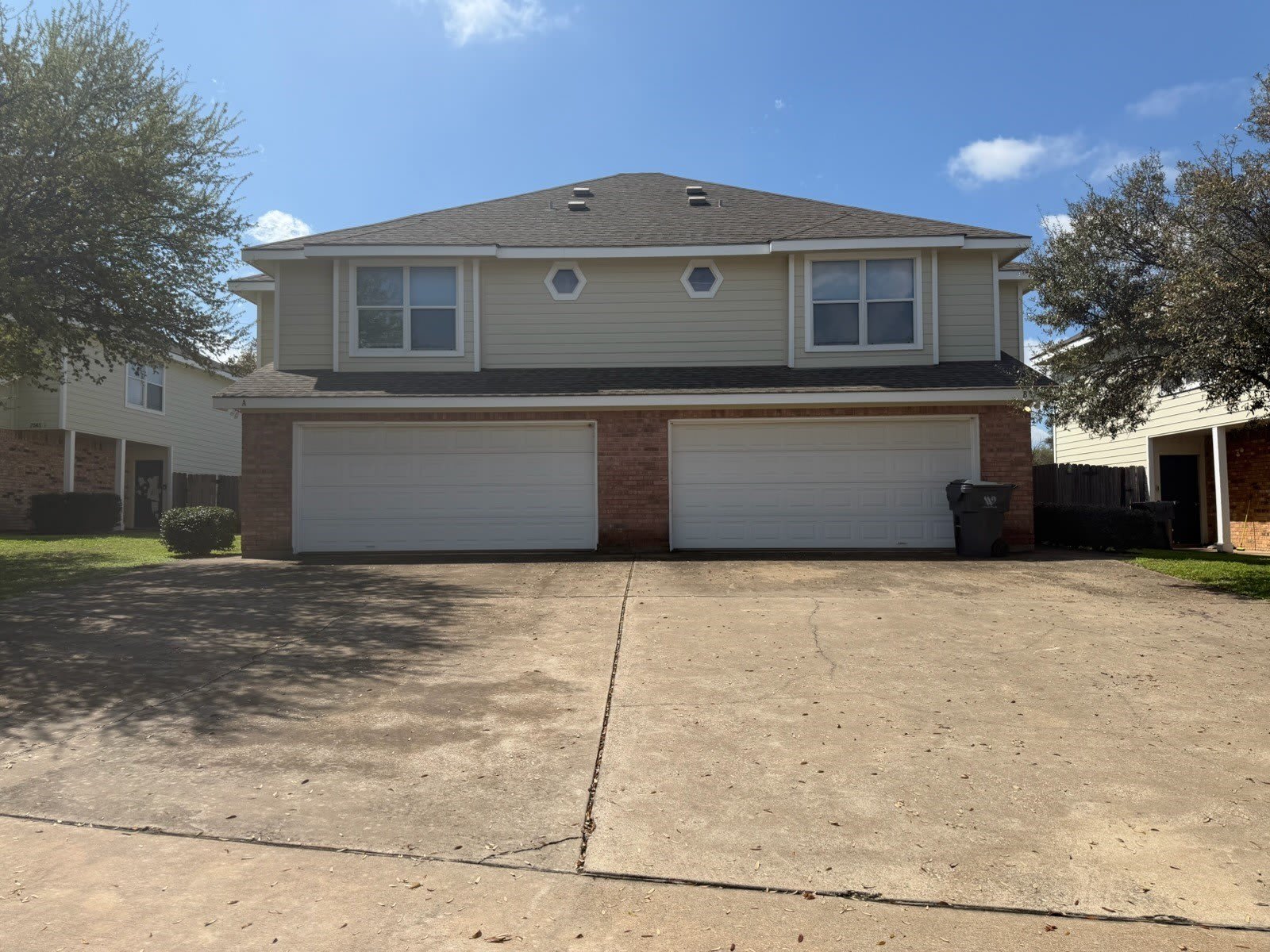 2539 Pascal Court – photo 1 of 5