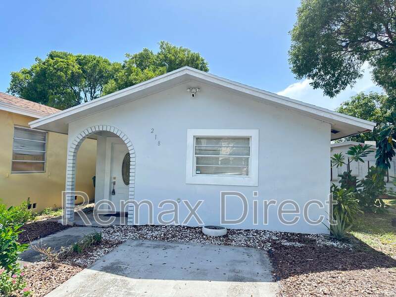 218 NORTH D Street, Lake Worth Beach, FL 33460 – photo 1