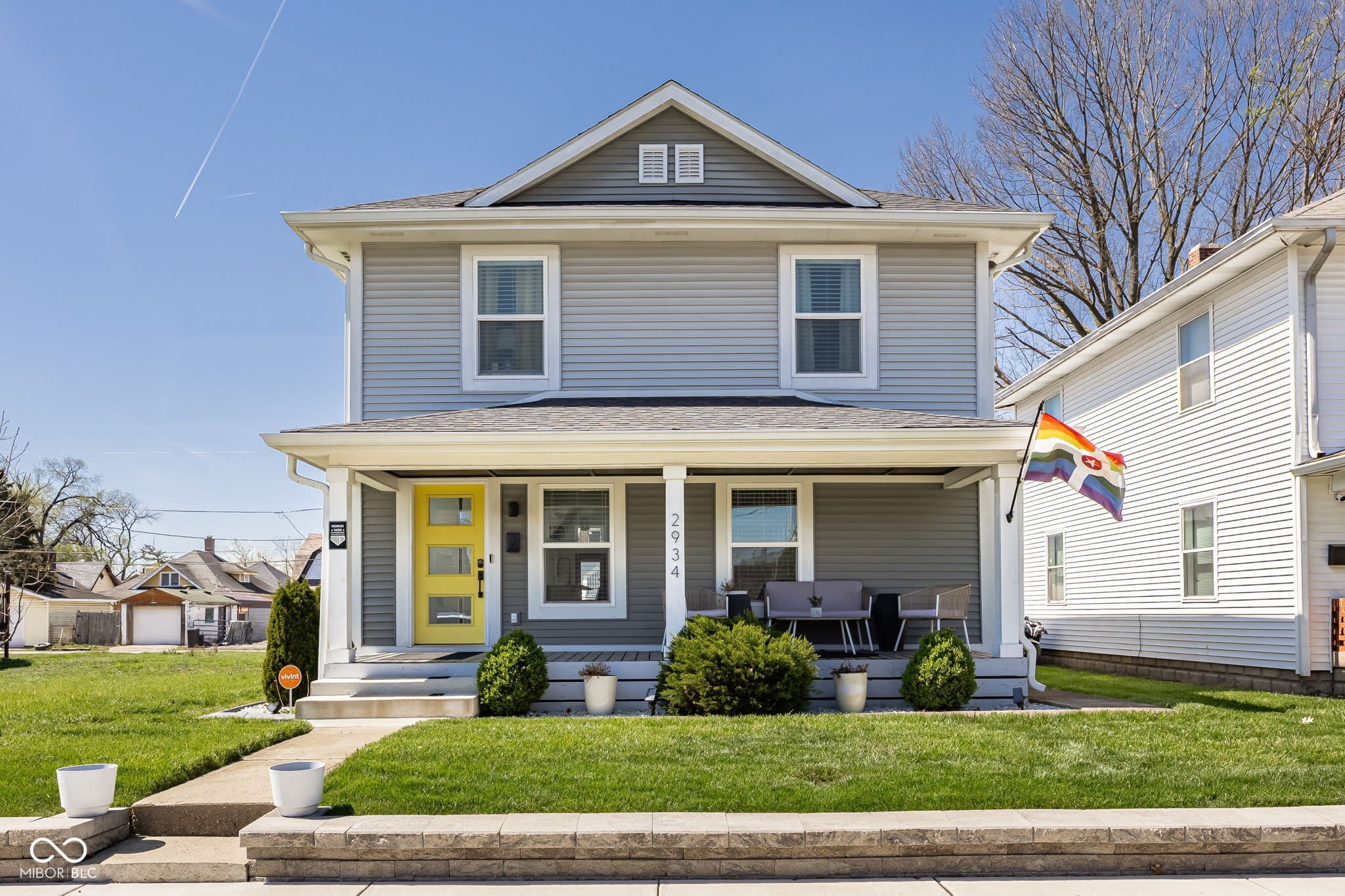 2934 MacPherson Avenue – photo 1