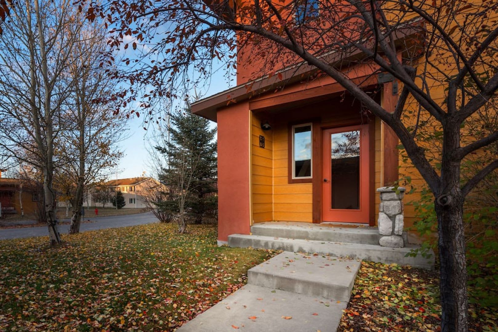 Victor Winter Seasonal Rental – photo 1 of 13