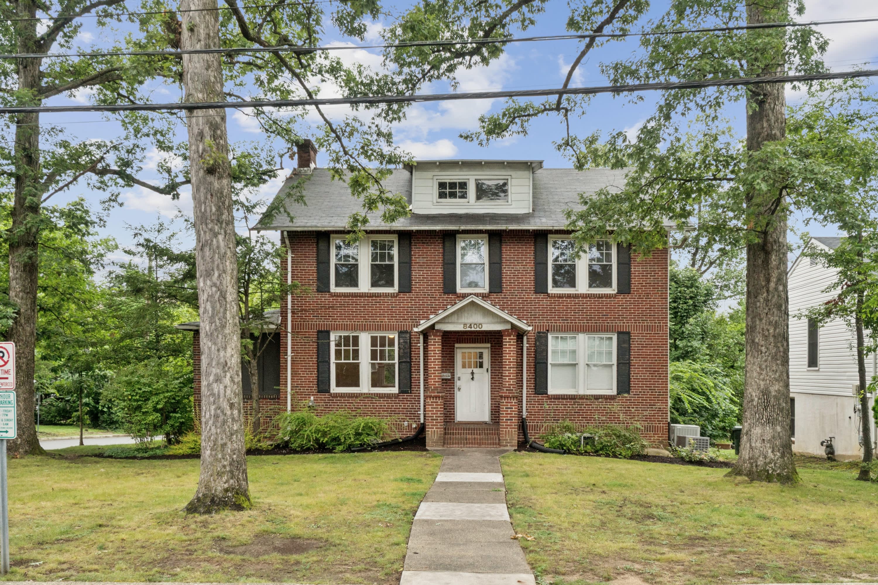 8400 48th Avenue – photo 1