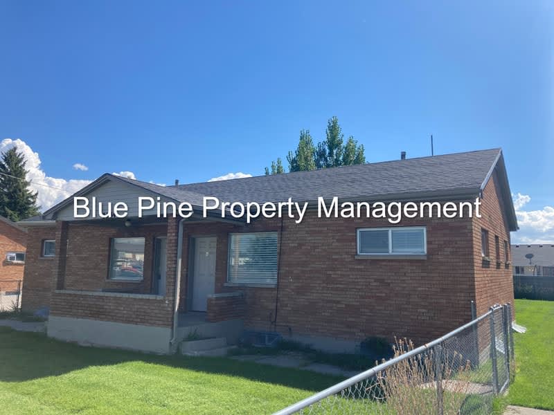 3354 East Iona Road – photo 1 of 7