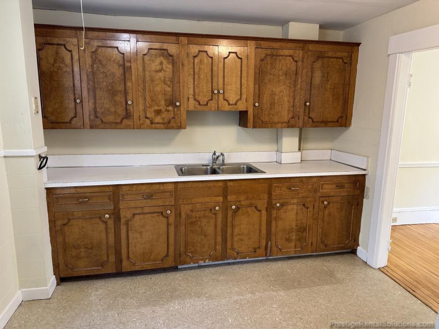 137 Merriam Ave. – photo 1 of 10
