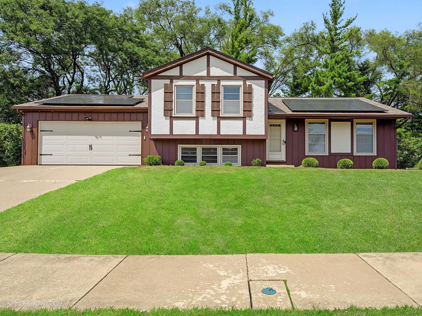 800 Marston Avenue NE – photo 1 of 29