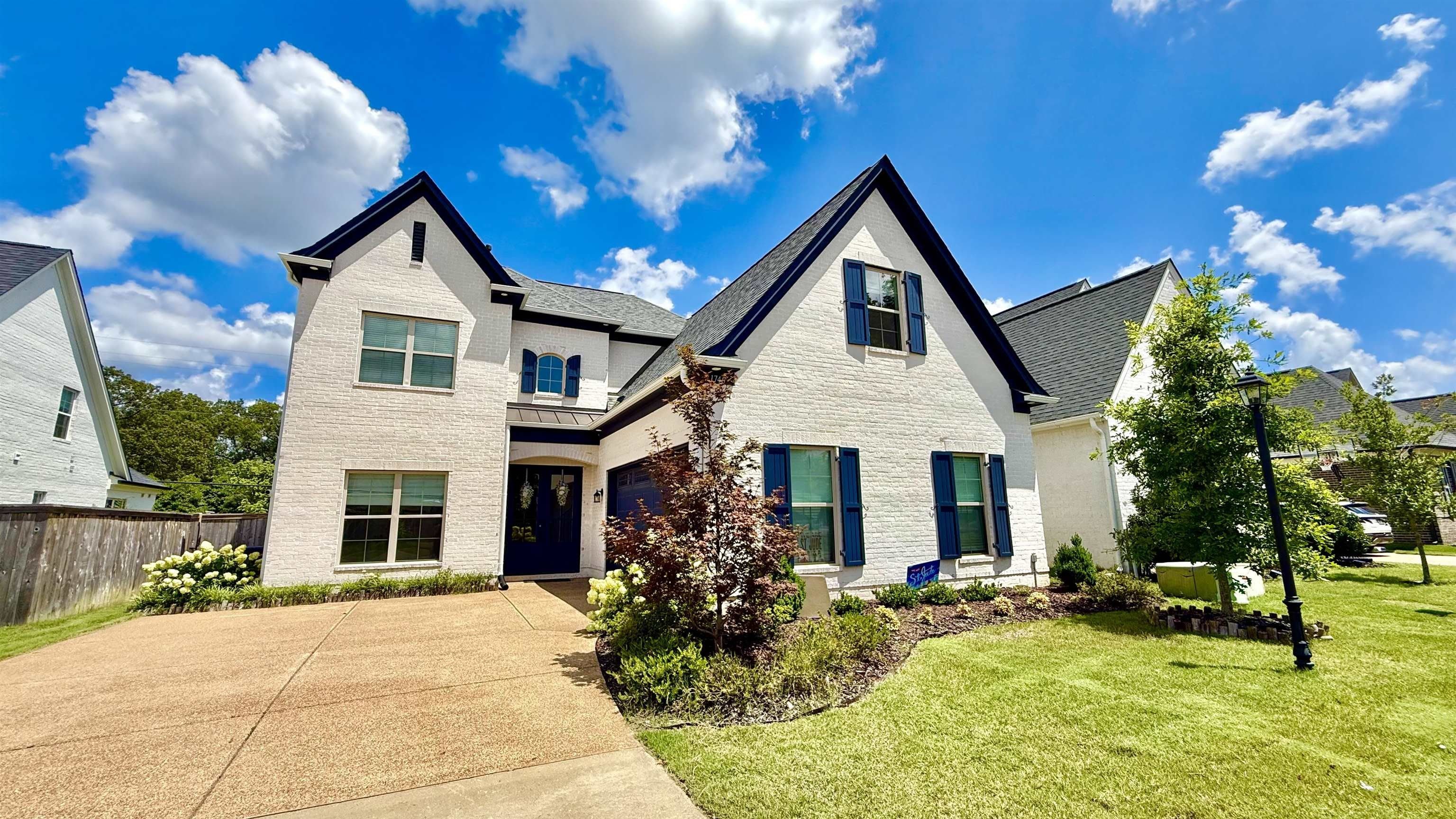 1746 CHADWICK FARMS Loop – photo 1 of 35