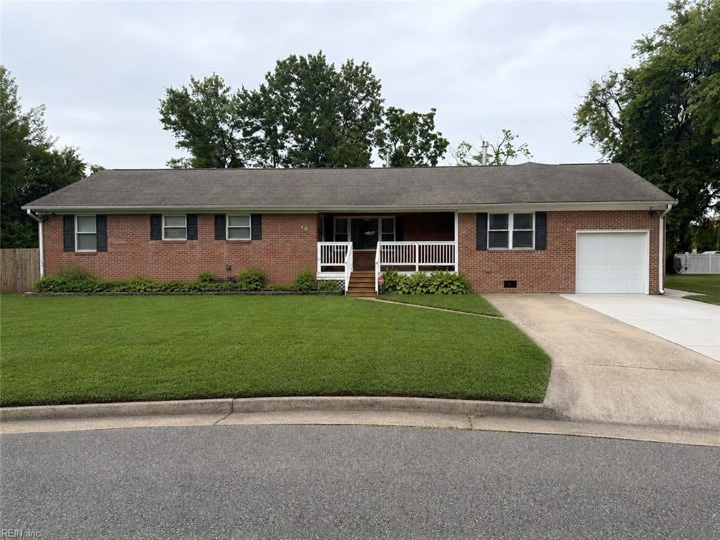 16 Inglewood Drive – photo 1 of 43