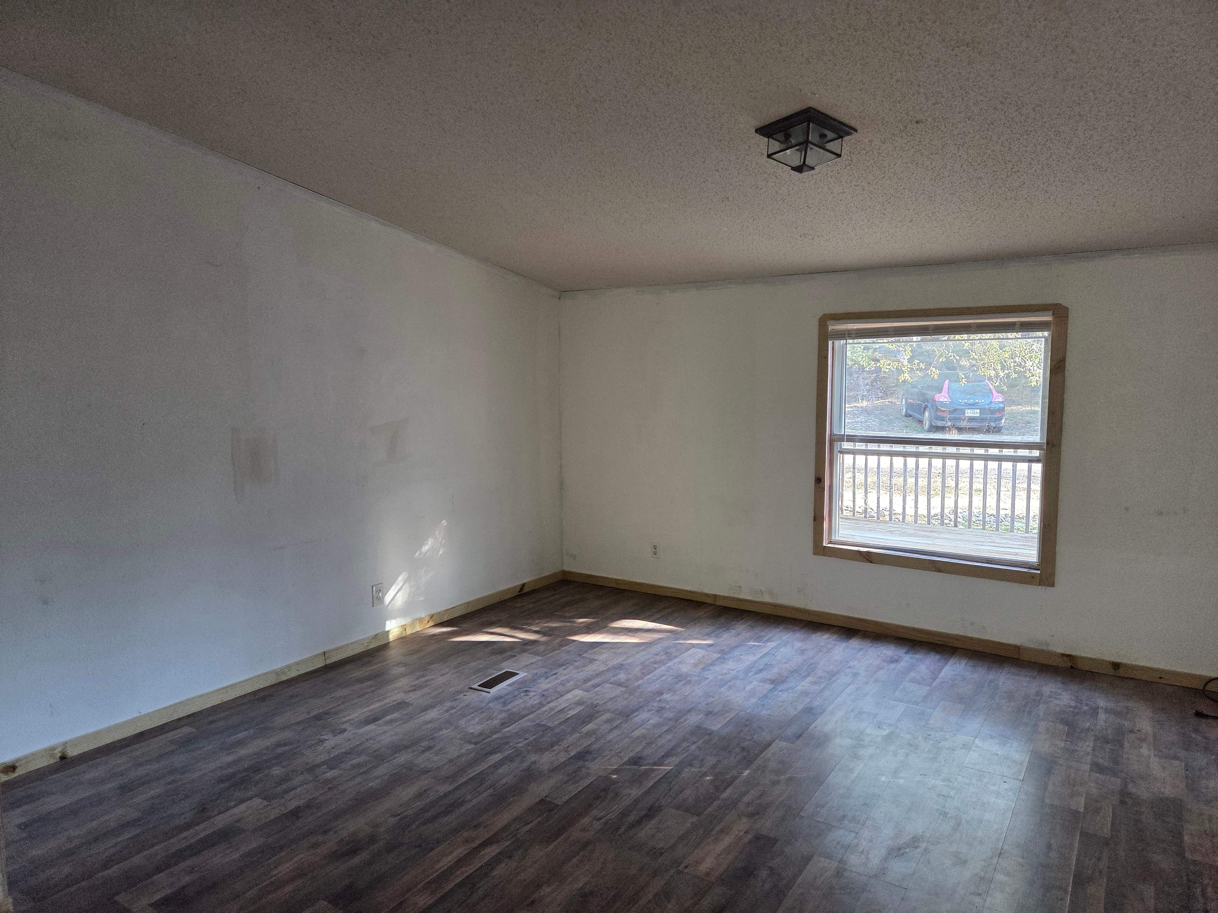 469 West Clark Street – photo 1
