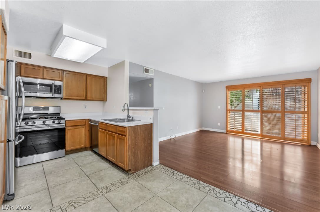 3125 Casey Drive – photo 1