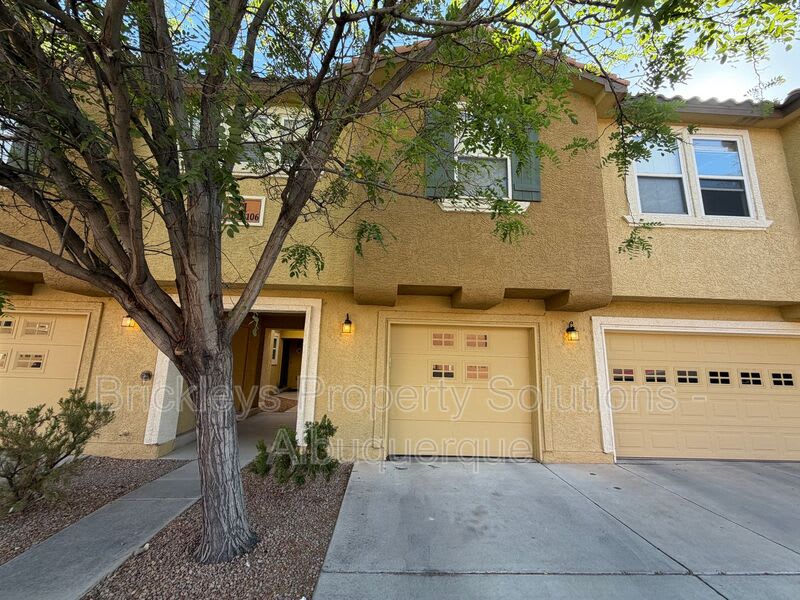601 Menaul Blvd Ne – photo 1